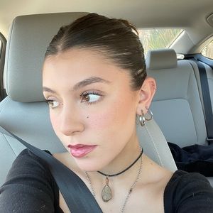 Meet your Posher, Ali